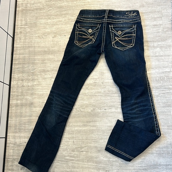 Silver Jeans - Picture 3 of 4